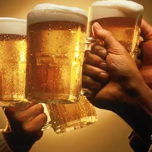 beer-hands