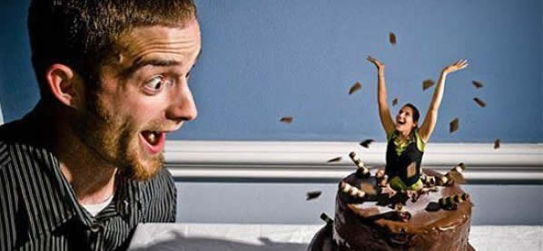 Любимый муж приходит с работы, уставший, голодный, а его встречают только рваные тапки и тощий кот! surprise bad