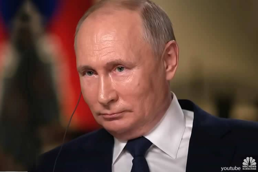 A sick dictator whose “greatness” is based on the fear of the Russian population and the delusions of Western politicians