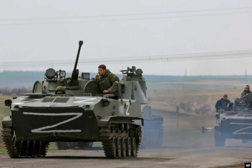 Война в Украине и нелепый символизм