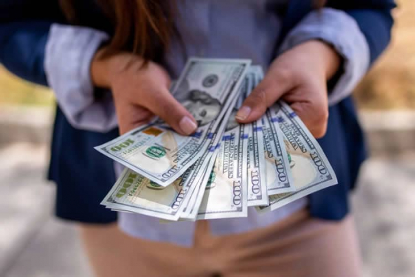 США: Высокая цена халявных денег