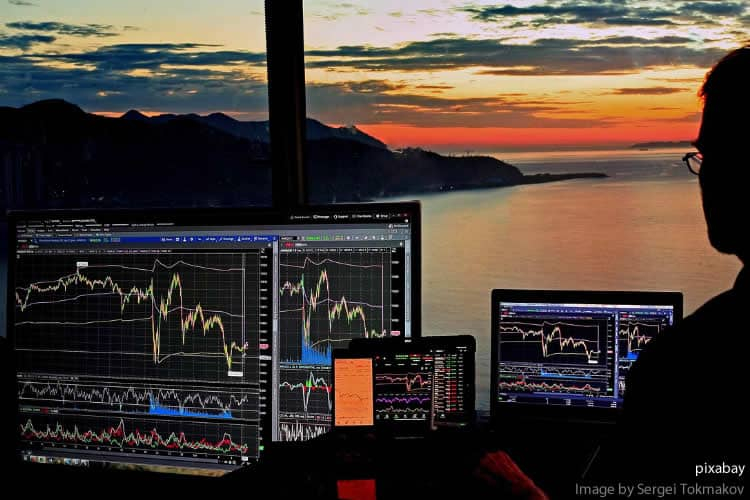 «Кровавая бойня». Тарифы Трампа обвалили азиатские и европейские рынки, а затем и рынки США